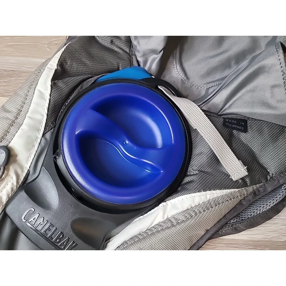 Camelbak HydroBak 1.5L 50oz Hydration Pack‎ Gray Water Reservoir Pack Backpack